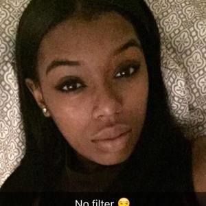 Meet your Posher, Nae